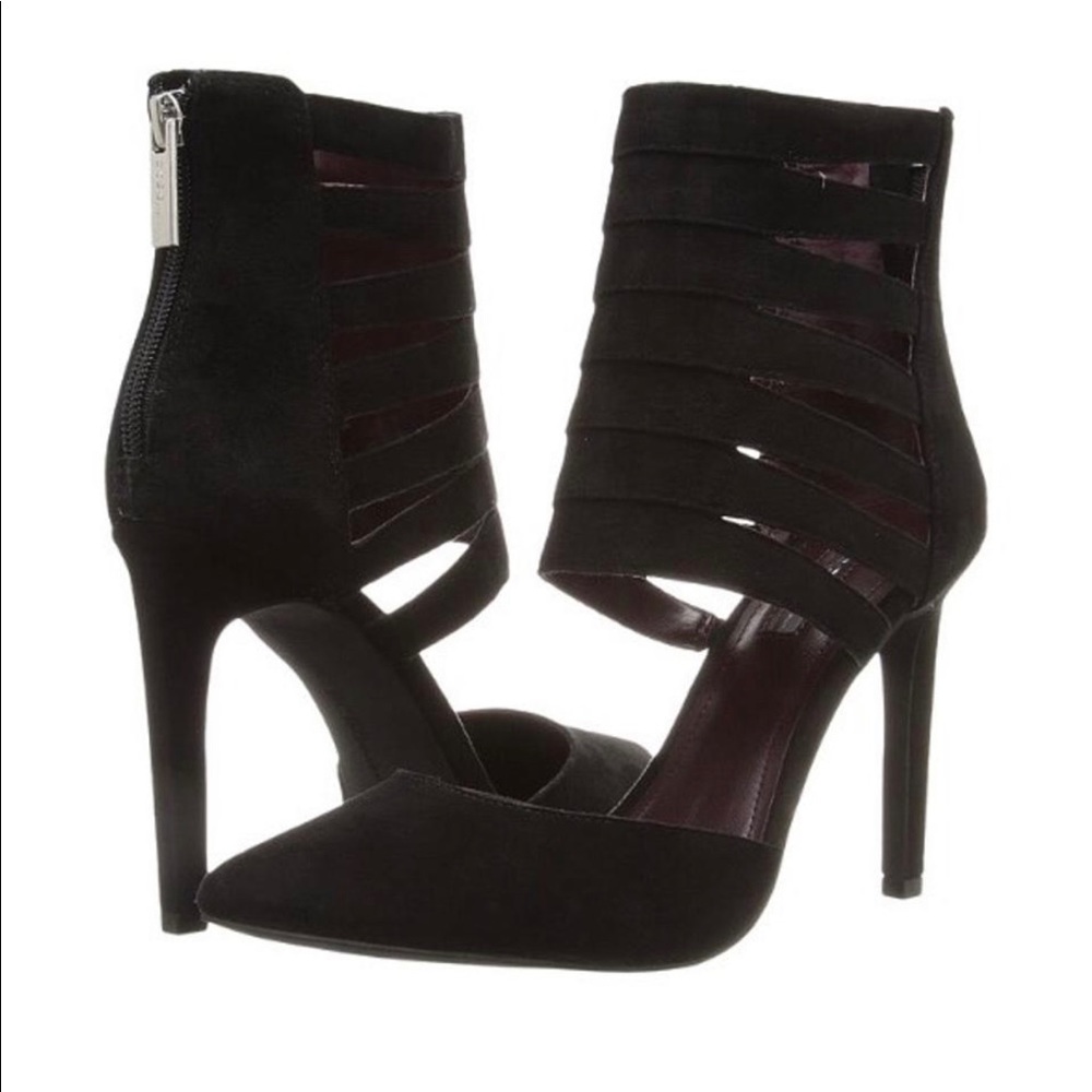 🏷️BCBG Chellsea Booties🏷️